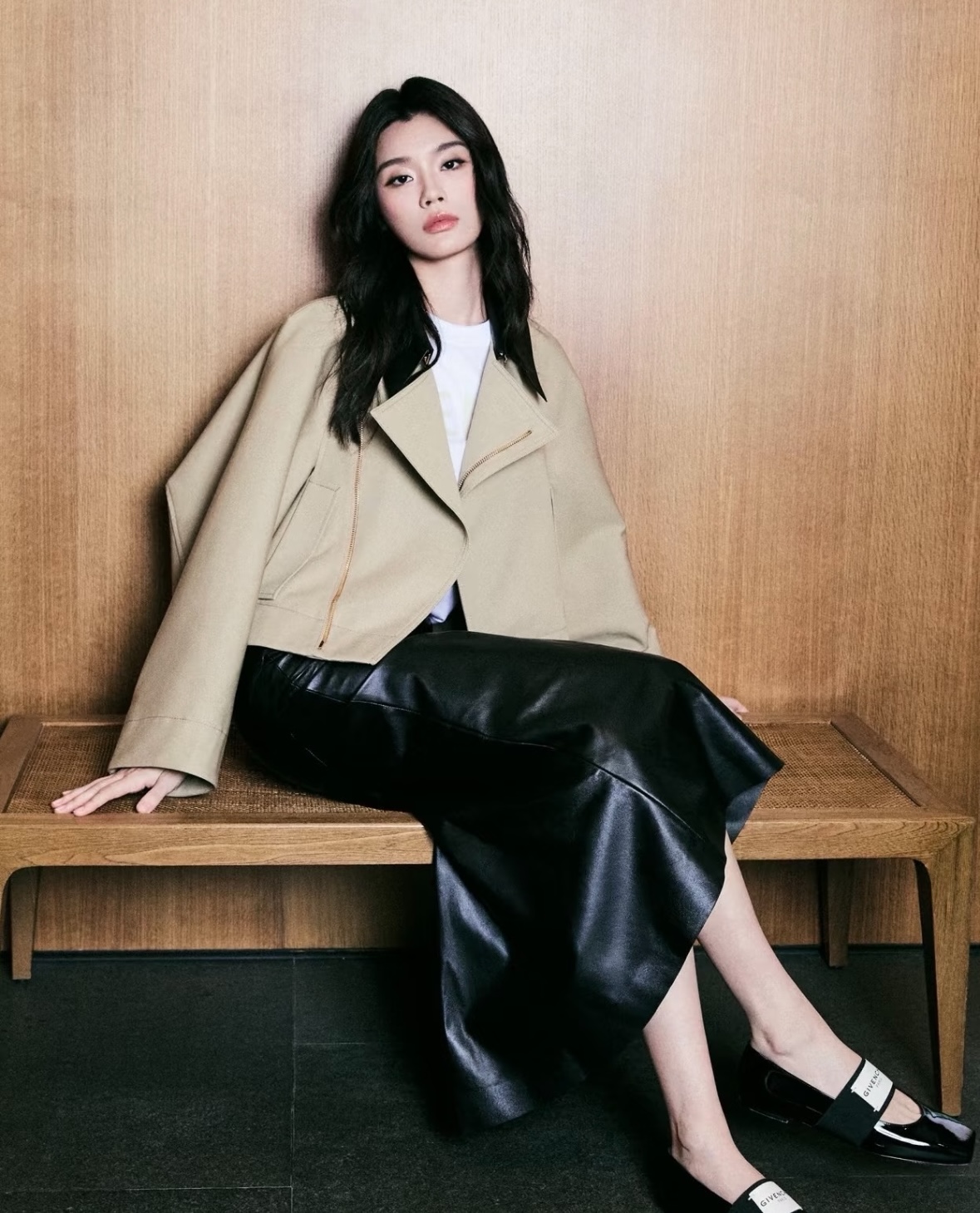 Givenchy Black Patent Leather Square Toe Ballerina Flats for Women 5 i1757899657326 2107 0 3