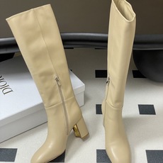 25Ss秋冬新款Dior 迪奥D-Art 带跟靴子系列金属字母跟及踝靴松紧粗跟短靴CD弹力高靴骑士直筒靴 这款 D-Ar 25Ss秋冬新款Dior 迪奥D-Art 带跟靴子系列金属字母跟及踝靴松紧粗跟短靴CD弹力高靴骑士直筒靴 这款 D-Ar