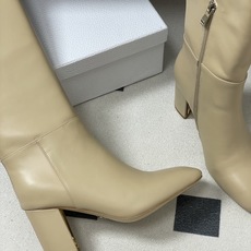 25Ss秋冬新款Dior 迪奥D-Art 带跟靴子系列金属字母跟及踝靴松紧粗跟短靴CD弹力高靴骑士直筒靴 这款 D-Ar 25Ss秋冬新款Dior 迪奥D-Art 带跟靴子系列金属字母跟及踝靴松紧粗跟短靴CD弹力高靴骑士直筒靴 这款 D-Ar