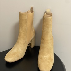25Ss秋冬新款Dior 迪奥D-Art 带跟靴子系列金属字母跟及踝靴松紧粗跟短靴CD弹力高靴骑士直筒靴 这款 D-Ar 25Ss秋冬新款Dior 迪奥D-Art 带跟靴子系列金属字母跟及踝靴松紧粗跟短靴CD弹力高靴骑士直筒靴 这款 D-Ar