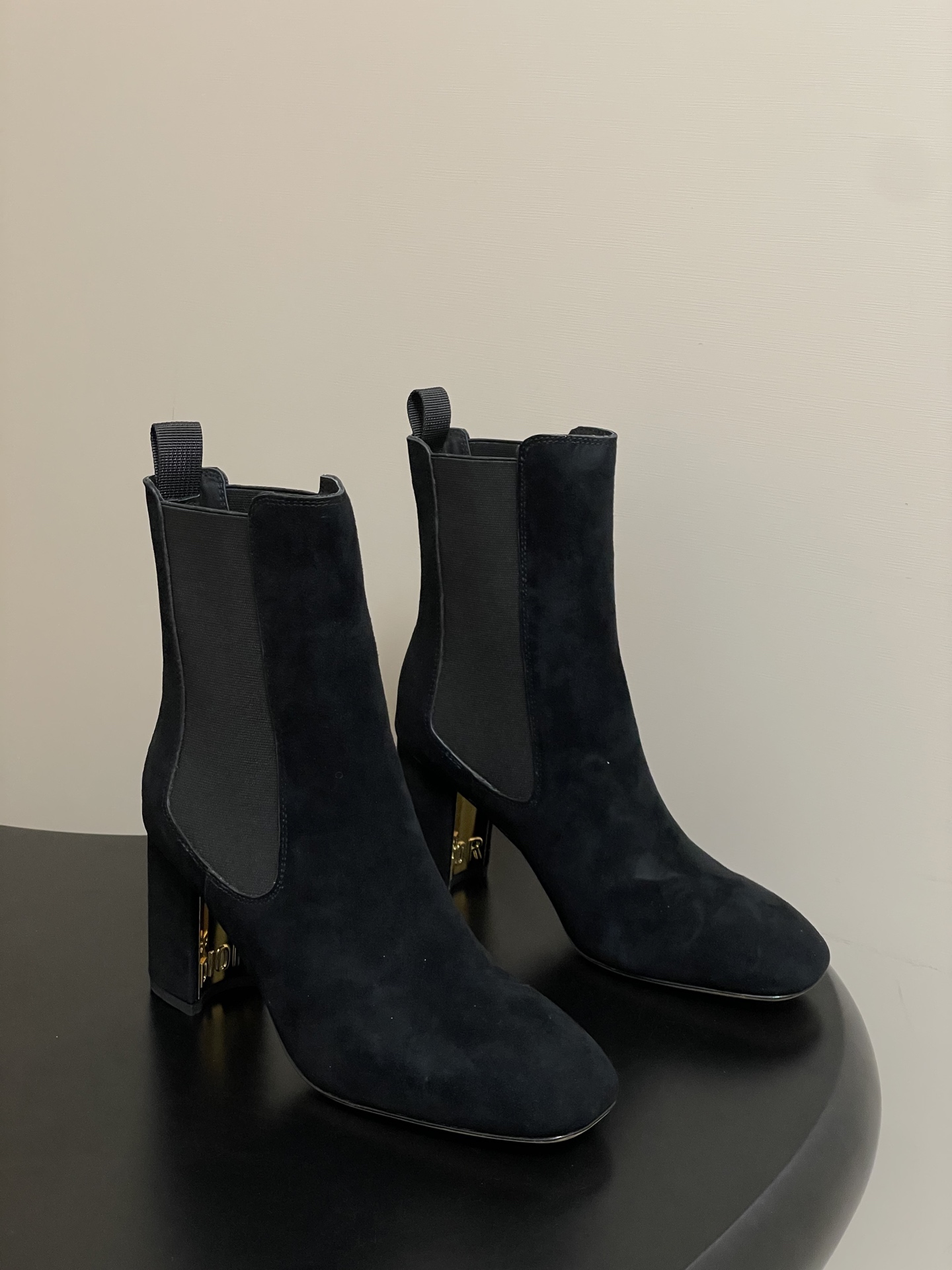 25Ss秋冬新款Dior 迪奥D-Art 带跟靴子系列金属字母跟及踝靴松紧粗跟短靴CD弹力高靴骑士直筒靴 这款 D-Ar