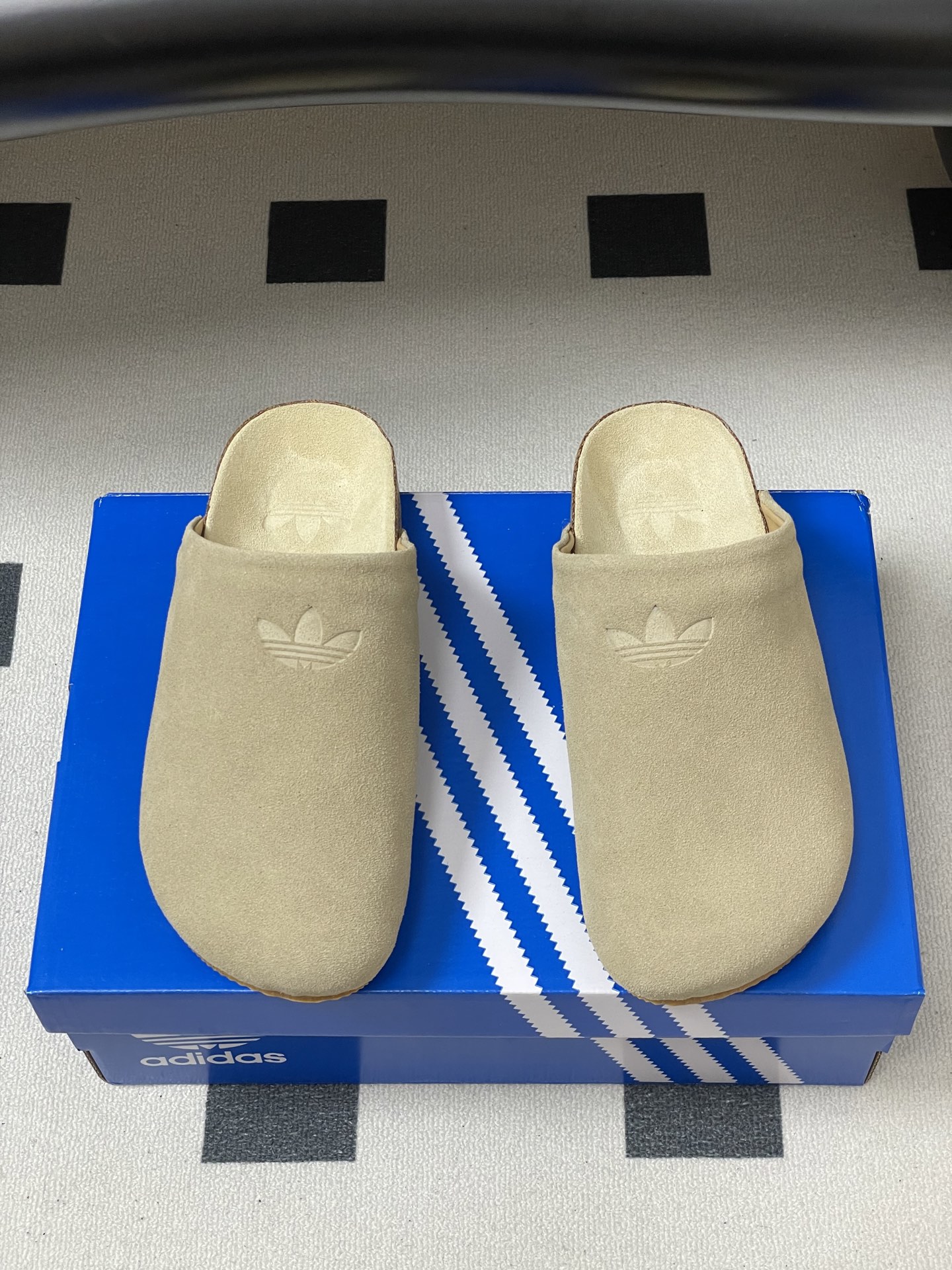 Unknown Adidas 阿迪达斯勃肯鞋 羊毛穆勒鞋 毛毛半拖鞋