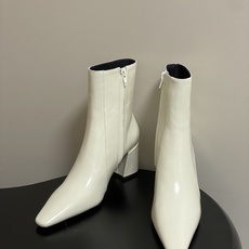 顶级品质 Saint Laurent fw25 new arrival~ YSL圣罗兰秋冬新款侧拉链高跟及踝靴粗跟短靴 顶级品质 Saint Laurent fw25 new arrival~ YSL圣罗兰秋冬新款侧拉链高跟及踝靴粗跟短靴