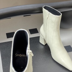 顶级品质 Saint Laurent fw25 new arrival~ YSL圣罗兰秋冬新款侧拉链高跟及踝靴粗跟短靴 顶级品质 Saint Laurent fw25 new arrival~ YSL圣罗兰秋冬新款侧拉链高跟及踝靴粗跟短靴