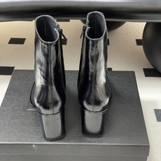 顶级品质 Saint Laurent fw25 new arrival~ YSL圣罗兰秋冬新款侧拉链高跟及踝靴粗跟短靴 顶级品质 Saint Laurent fw25 new arrival~ YSL圣罗兰秋冬新款侧拉链高跟及踝靴粗跟短靴