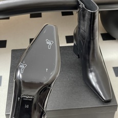 顶级品质 Saint Laurent fw25 new arrival~ YSL圣罗兰秋冬新款侧拉链高跟及踝靴粗跟短靴 顶级品质 Saint Laurent fw25 new arrival~ YSL圣罗兰秋冬新款侧拉链高跟及踝靴粗跟短靴