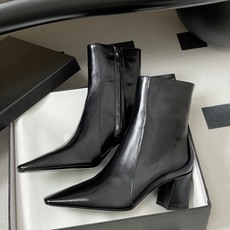 顶级品质 Saint Laurent fw25 new arrival~ YSL圣罗兰秋冬新款侧拉链高跟及踝靴粗跟短靴 顶级品质 Saint Laurent fw25 new arrival~ YSL圣罗兰秋冬新款侧拉链高跟及踝靴粗跟短靴