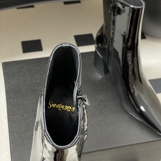 顶级品质 Saint Laurent fw25 new arrival~ YSL圣罗兰秋冬新款侧拉链高跟及踝靴粗跟短靴 顶级品质 Saint Laurent fw25 new arrival~ YSL圣罗兰秋冬新款侧拉链高跟及踝靴粗跟短靴