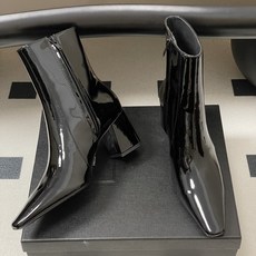 顶级品质 Saint Laurent fw25 new arrival~ YSL圣罗兰秋冬新款侧拉链高跟及踝靴粗跟短靴 顶级品质 Saint Laurent fw25 new arrival~ YSL圣罗兰秋冬新款侧拉链高跟及踝靴粗跟短靴
