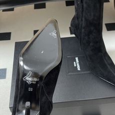 顶级品质 Saint Laurent fw25 new arrival~ YSL圣罗兰秋冬新款侧拉链高跟及踝靴尖头细跟短 顶级品质 Saint Laurent fw25 new arrival~ YSL圣罗兰秋冬新款侧拉链高跟及踝靴尖头细跟短