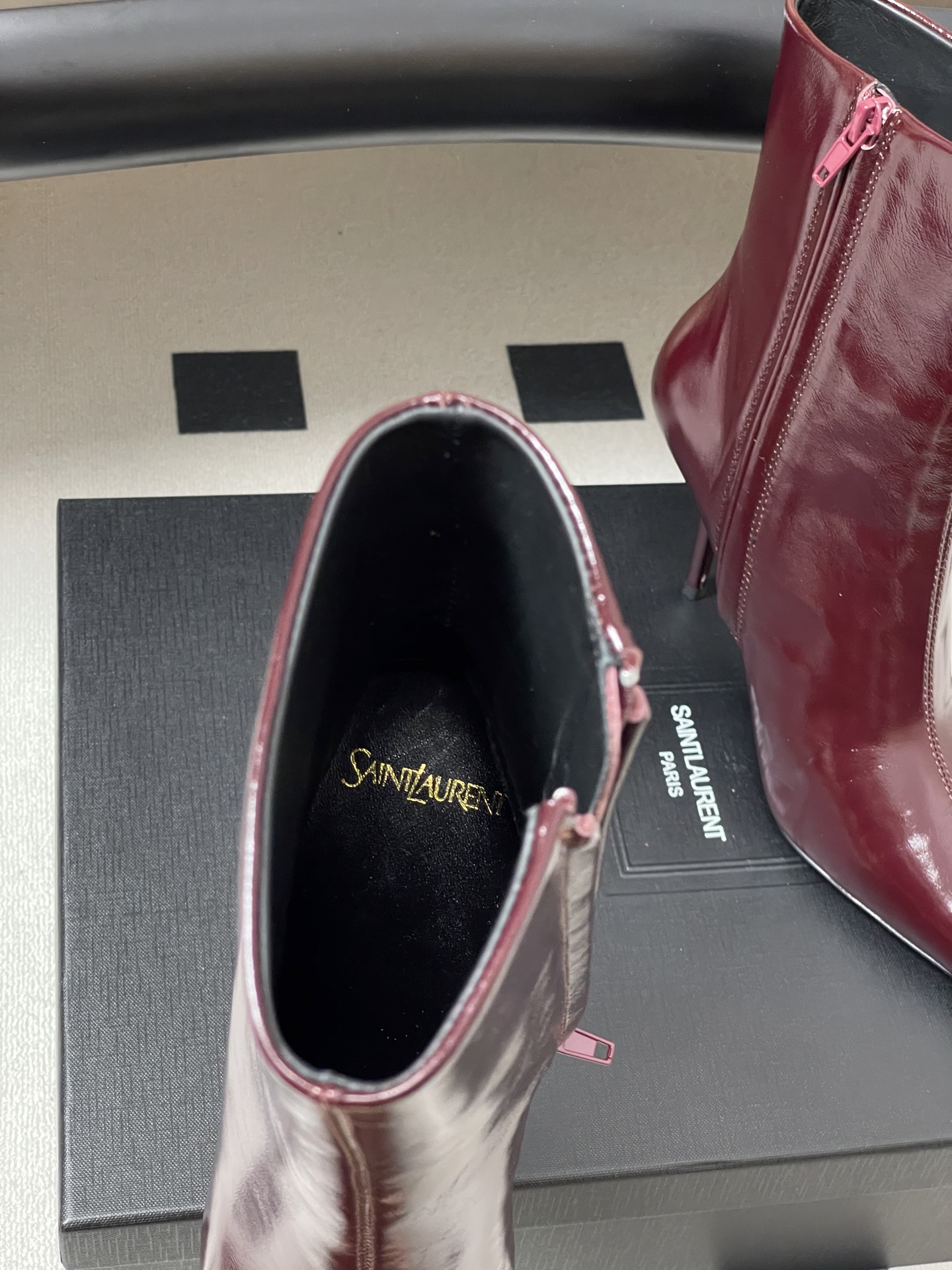 顶级品质 Saint Laurent fw25 new arrival～ YSL圣罗兰秋冬新款侧拉链高跟及踝靴尖头细跟短