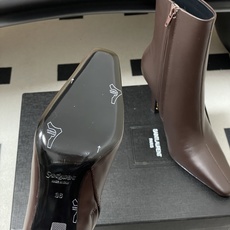 顶级品质 Saint Laurent fw25 new arrival~ YSL圣罗兰秋冬新款侧拉链高跟及踝靴锥形跟短靴 顶级品质 Saint Laurent fw25 new arrival~ YSL圣罗兰秋冬新款侧拉链高跟及踝靴锥形跟短靴