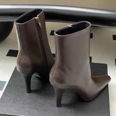 顶级品质 Saint Laurent fw25 new arrival~ YSL圣罗兰秋冬新款侧拉链高跟及踝靴锥形跟短靴 顶级品质 Saint Laurent fw25 new arrival~ YSL圣罗兰秋冬新款侧拉链高跟及踝靴锥形跟短靴