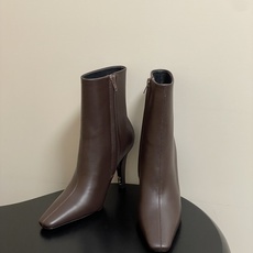 顶级品质 Saint Laurent fw25 new arrival~ YSL圣罗兰秋冬新款侧拉链高跟及踝靴锥形跟短靴 顶级品质 Saint Laurent fw25 new arrival~ YSL圣罗兰秋冬新款侧拉链高跟及踝靴锥形跟短靴