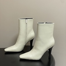 顶级品质 Saint Laurent fw25 new arrival~ YSL圣罗兰秋冬新款侧拉链高跟及踝靴锥形跟短靴 顶级品质 Saint Laurent fw25 new arrival~ YSL圣罗兰秋冬新款侧拉链高跟及踝靴锥形跟短靴