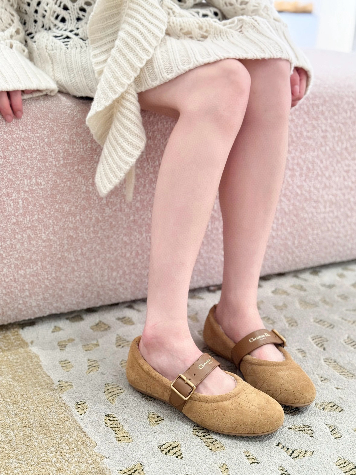 NO:612099,Upper foot picture, furry shoes19860909上脚图,毛毛鞋,Women's Shoes
