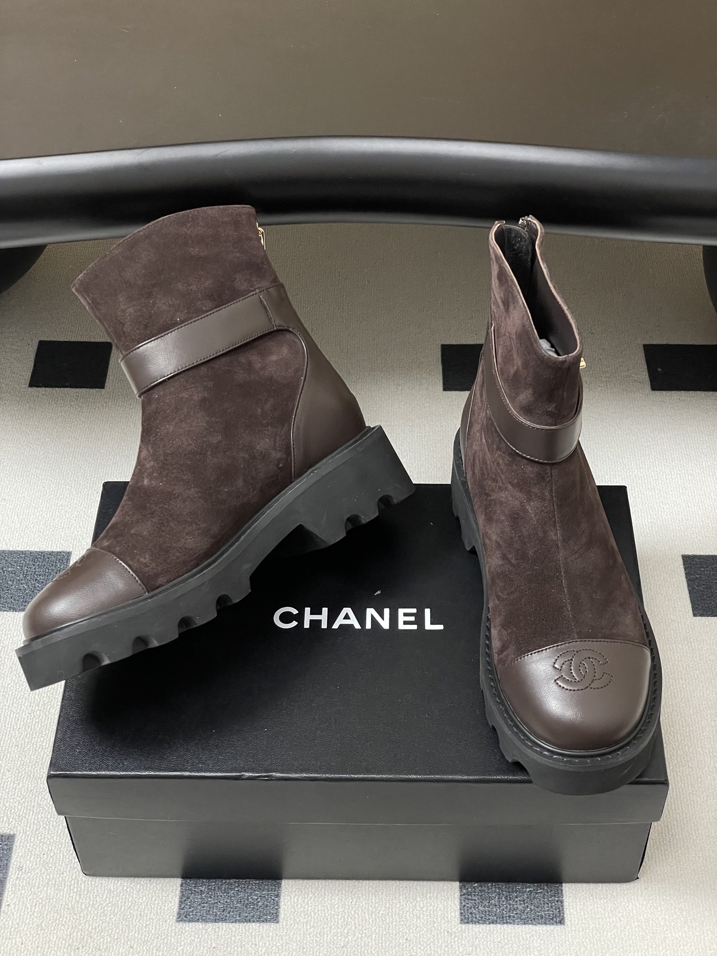 Chanel Suede Ankle Boots with CC Buckle - Elegant Two-Tone Design 6 i1764790458283 1768 0 4