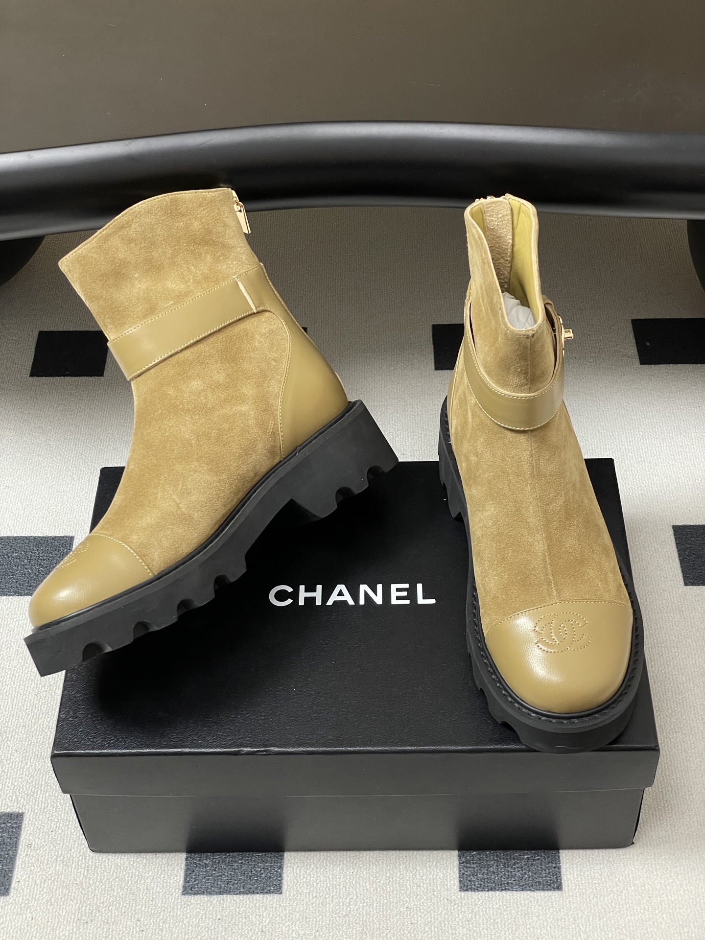 Chanel Suede Ankle Boots with CC Buckle - Elegant Two-Tone Design 6 i1764790476806 5558 0 4