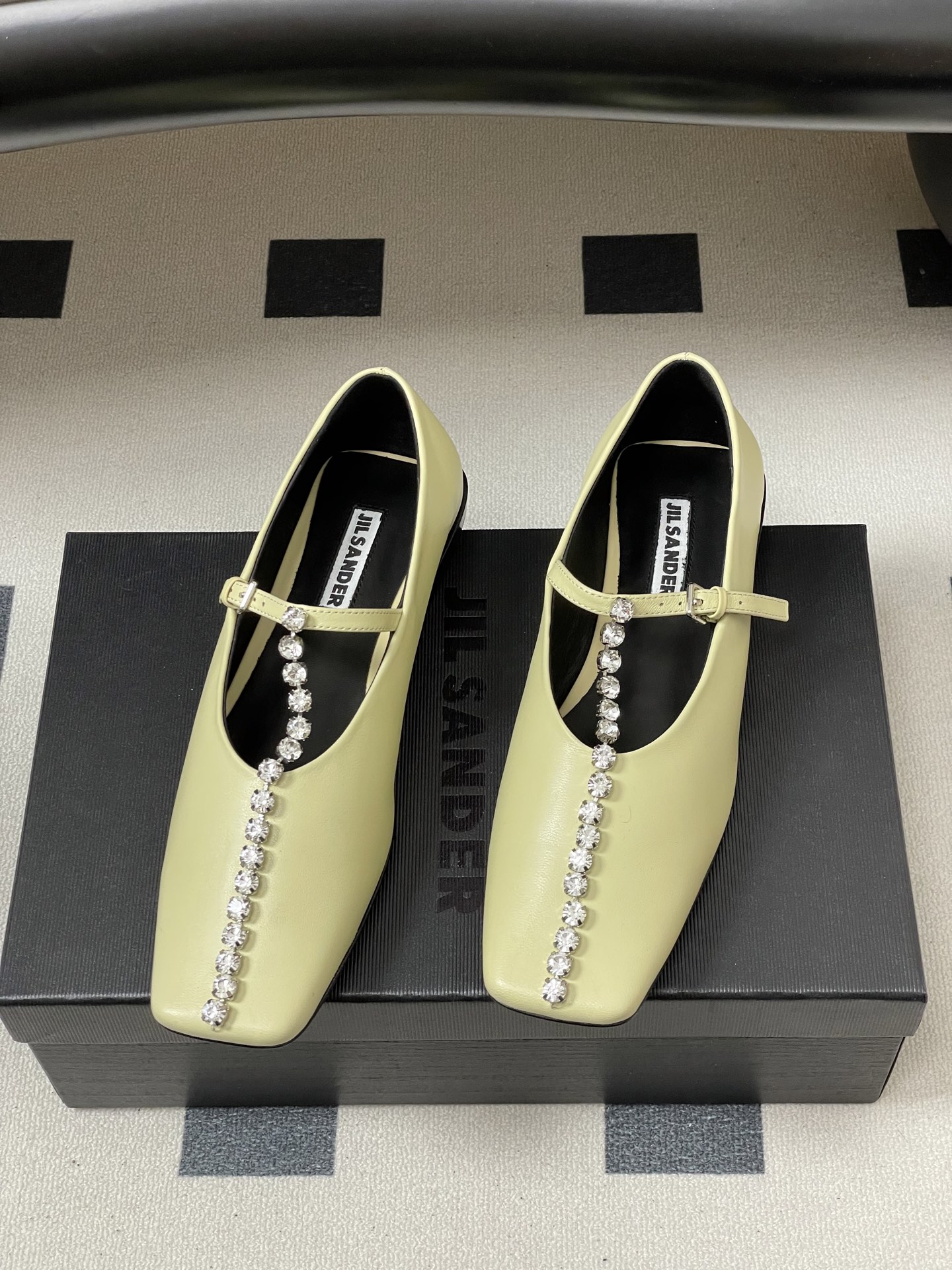 Unknown JIL SANDER 吉尔桑达 26Fw春夏新款 方头水晶钻链条T字玛丽珍鞋极简风一字扣带平底芭蕾舞单鞋