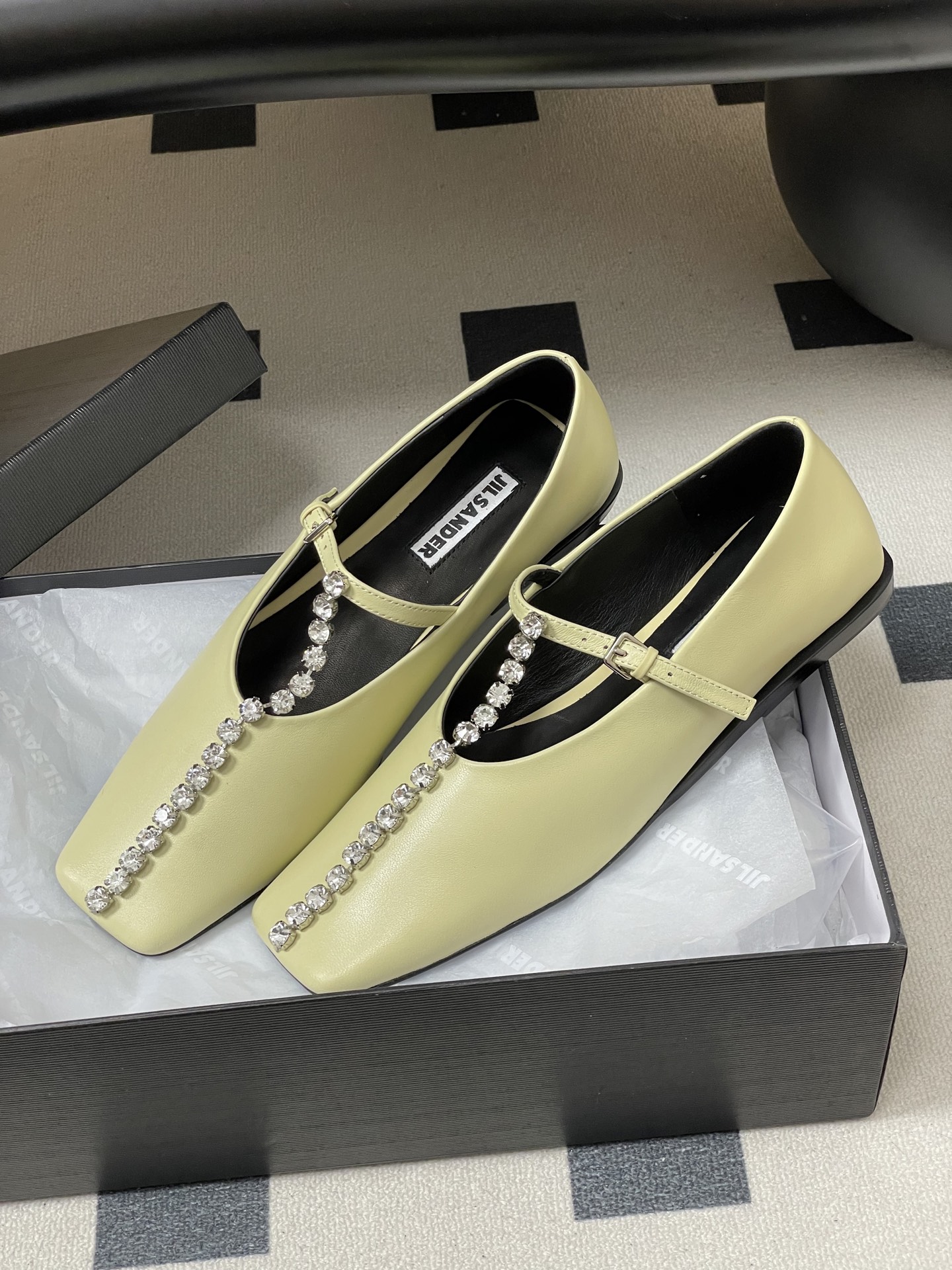 Unknown JIL SANDER 吉尔桑达 26Fw春夏新款 方头水晶钻链条T字玛丽珍鞋极简风一字扣带平底芭蕾舞单鞋