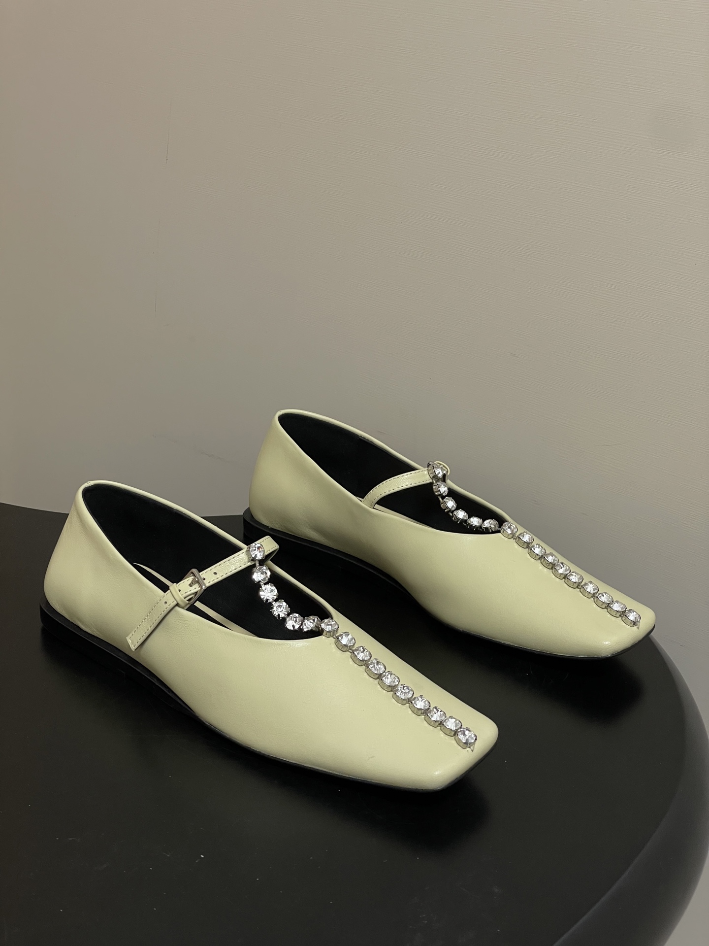 Unknown JIL SANDER 吉尔桑达 26Fw春夏新款 方头水晶钻链条T字玛丽珍鞋极简风一字扣带平底芭蕾舞单鞋