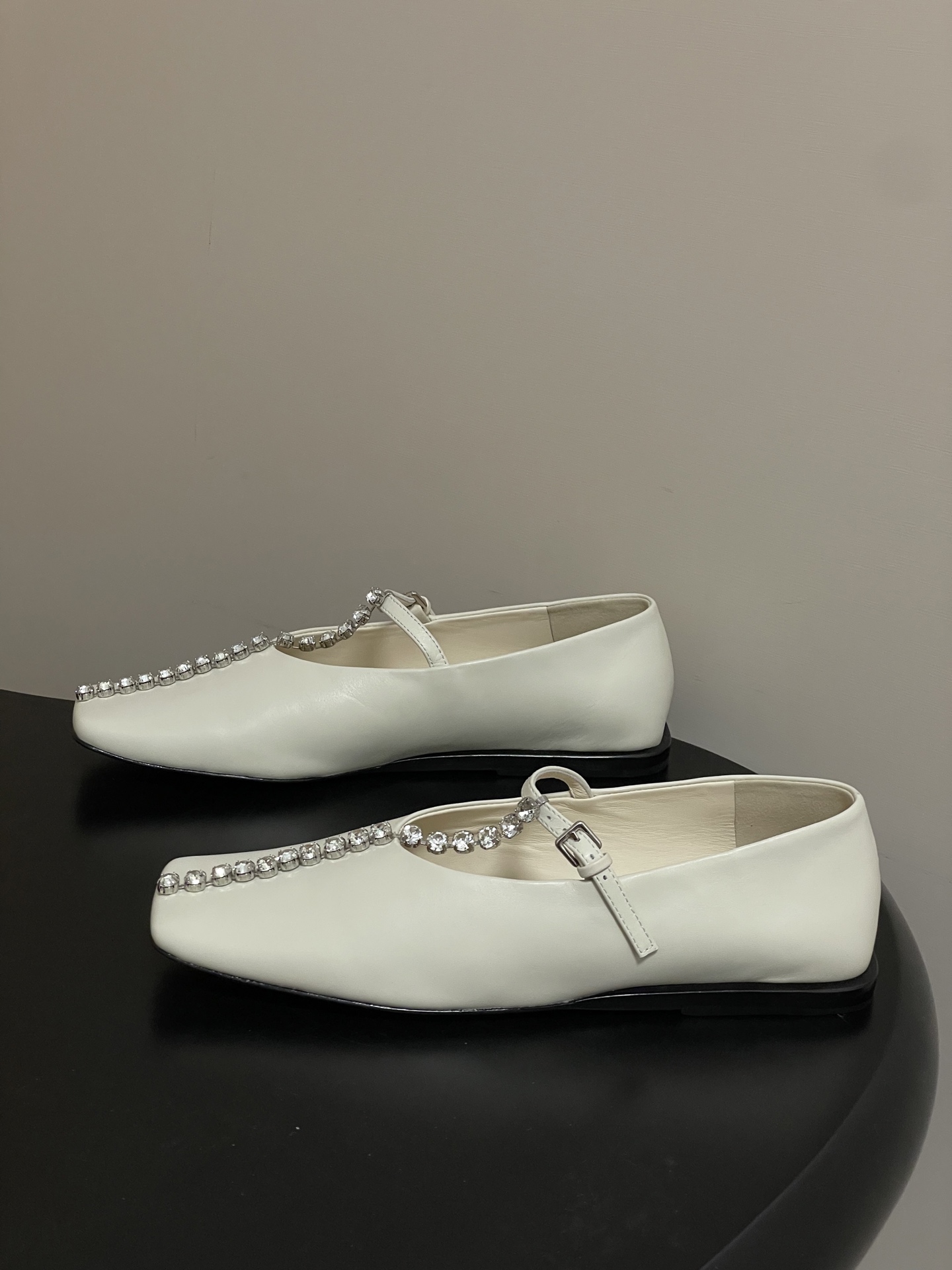 Unknown JIL SANDER 吉尔桑达 26Fw春夏新款 方头水晶钻链条T字玛丽珍鞋极简风一字扣带平底芭蕾舞单鞋