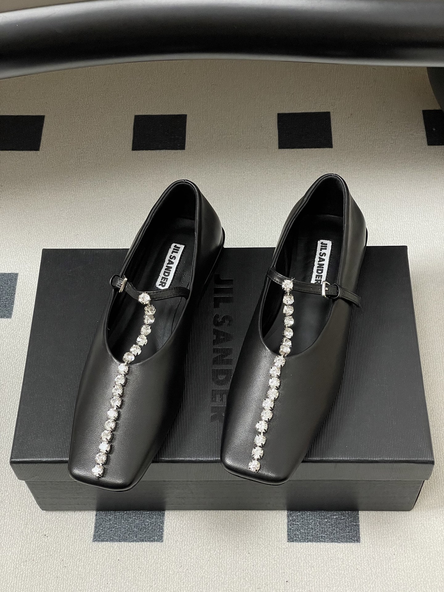 Unknown JIL SANDER 吉尔桑达 26Fw春夏新款 方头水晶钻链条T字玛丽珍鞋极简风一字扣带平底芭蕾舞单鞋
