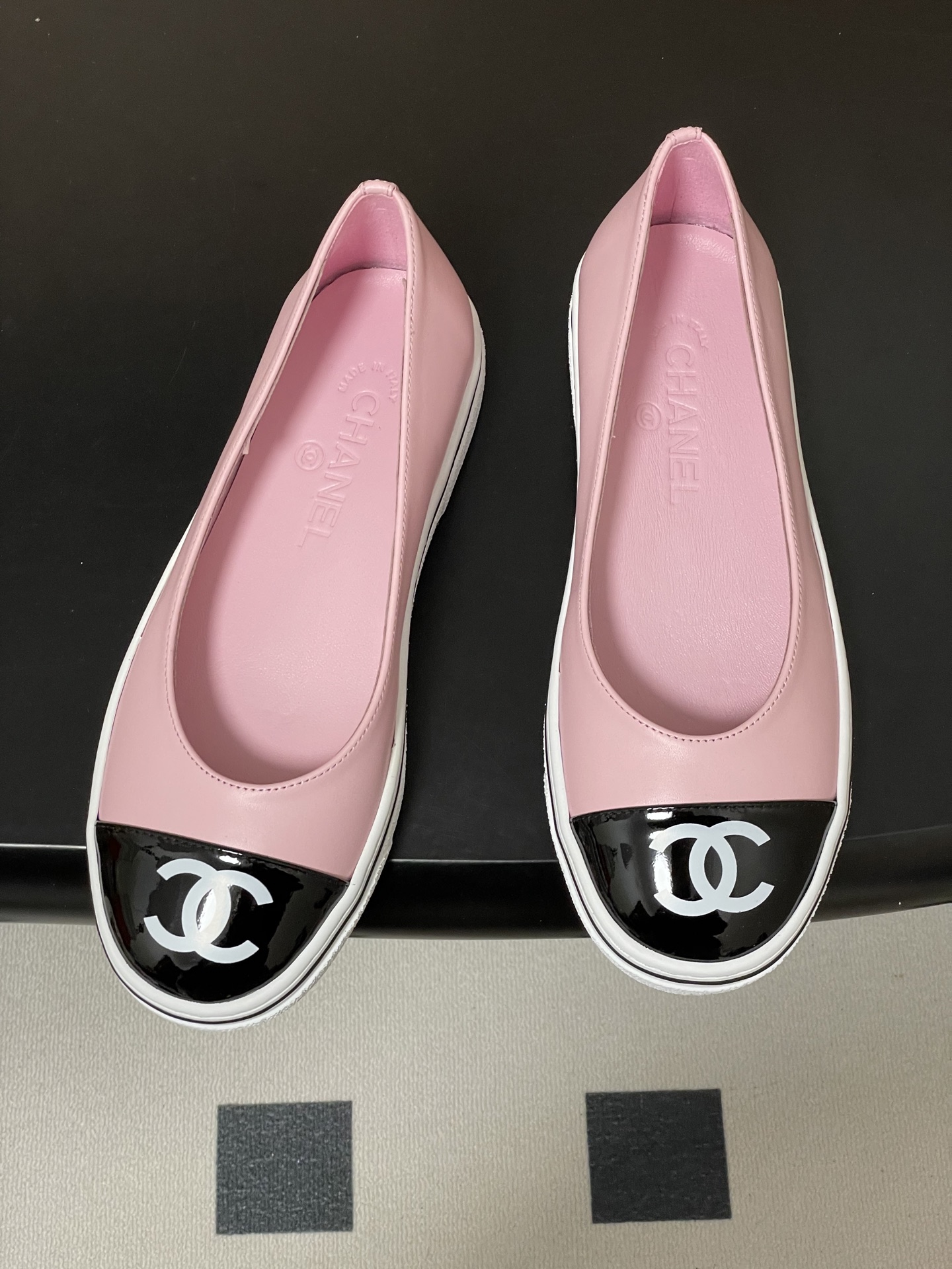 Chanel 2026早春新款Chanel 小香26P 休闲玛丽珍奶奶鞋 大双C logo拼色浅口单鞋