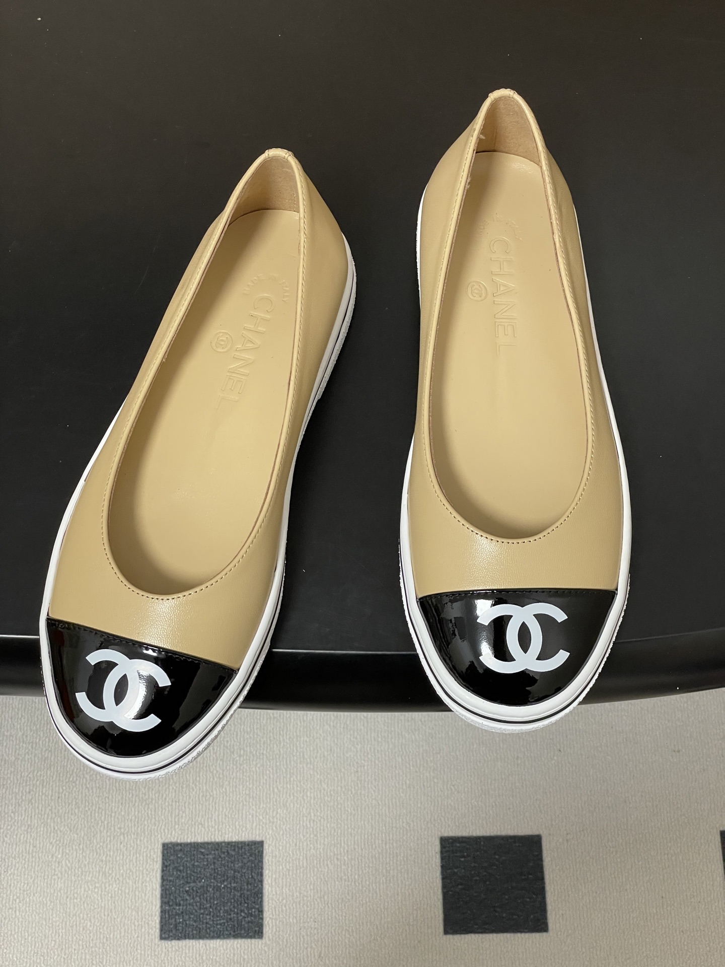 Chanel 2026早春新款Chanel 小香26P 休闲玛丽珍奶奶鞋 大双C logo拼色浅口单鞋