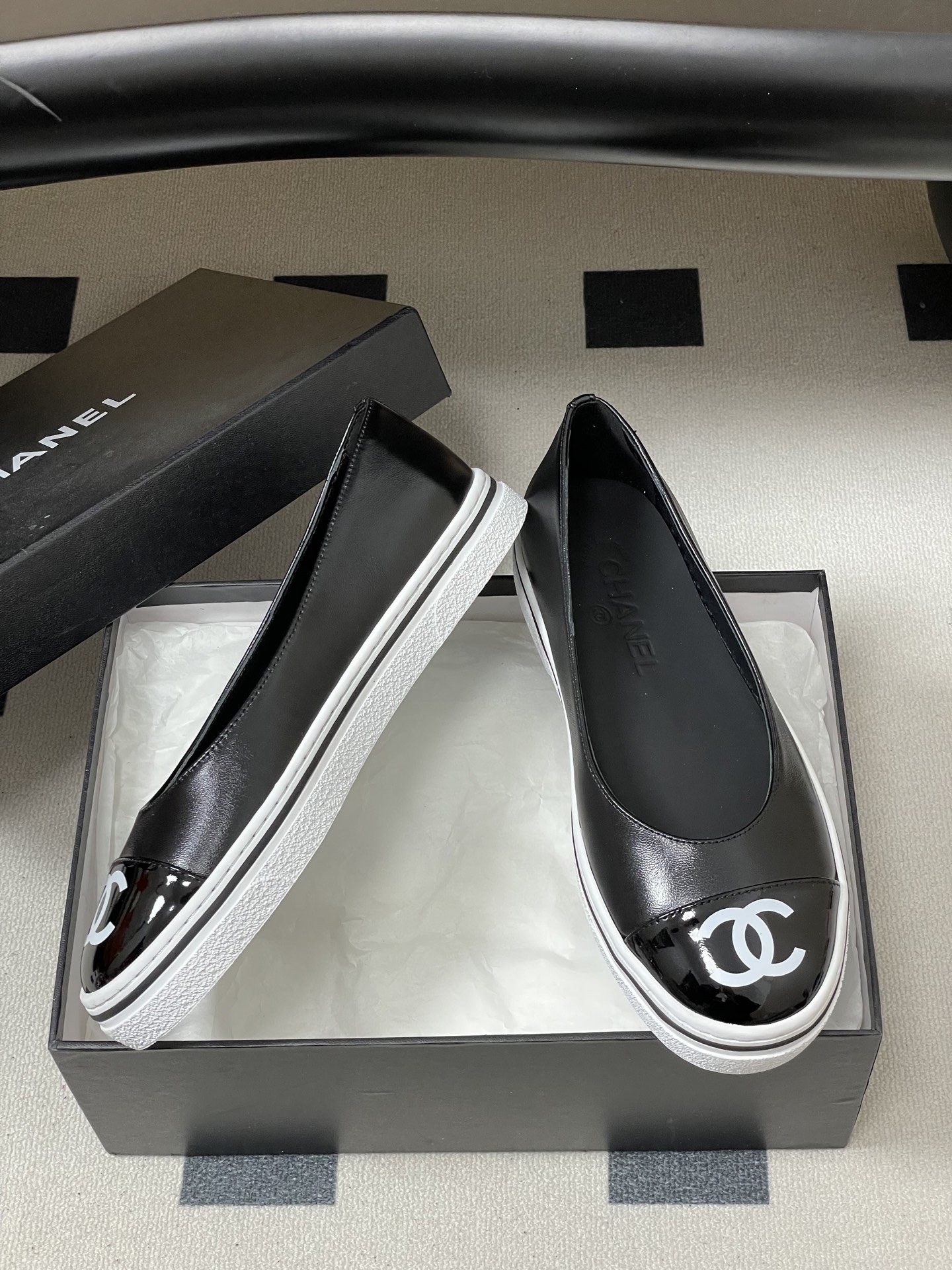 Chanel 2026早春新款Chanel 小香26P 休闲玛丽珍奶奶鞋 大双C logo拼色浅口单鞋