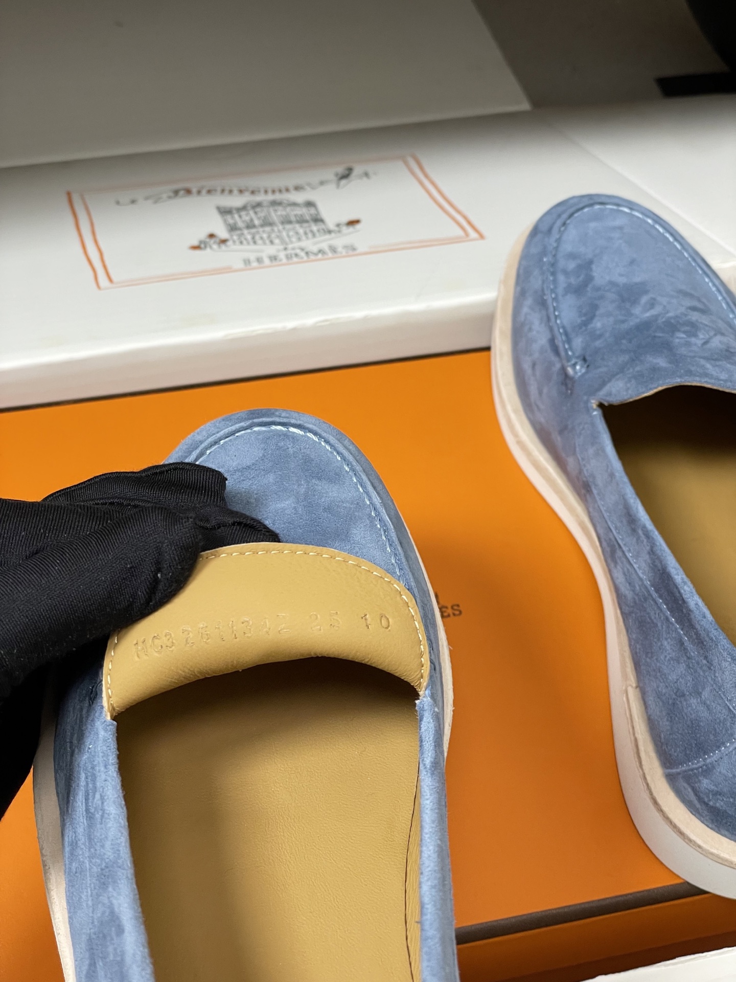 -莞产（配高档飞机盒✈️）Hermes 爱马仕🐎H家 26s春夏新款Low乐福鞋系列麂皮绒面圆头乐福鞋复