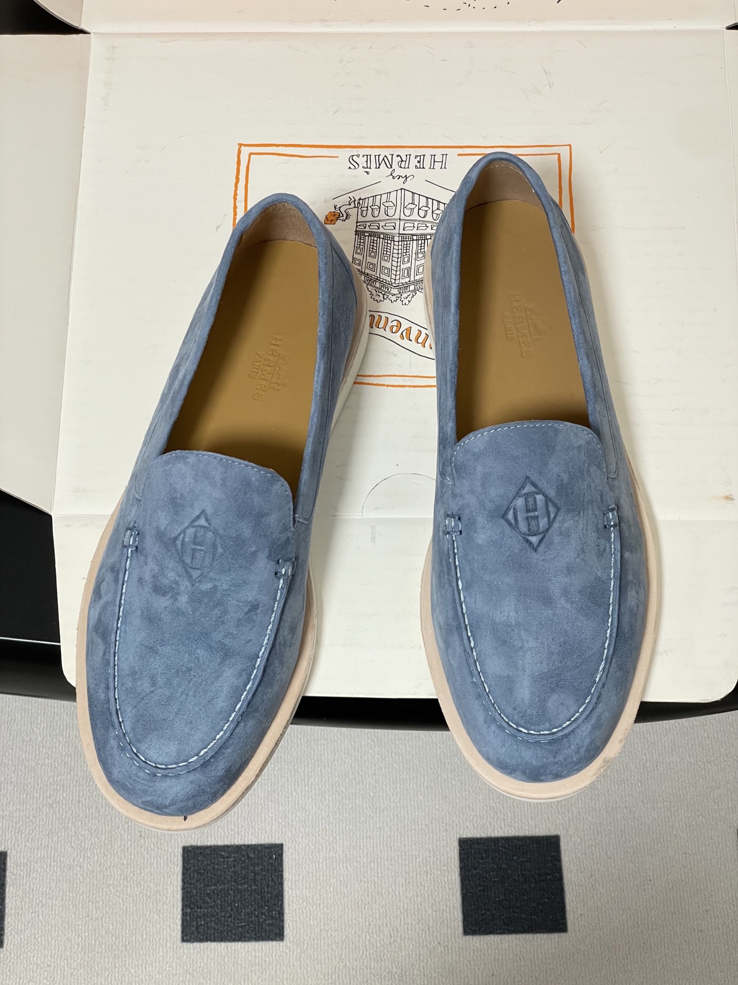 -莞产（配高档飞机盒✈️）Hermes 爱马仕🐎H家 26s春夏新款Low乐福鞋系列麂皮绒面圆头乐福鞋复