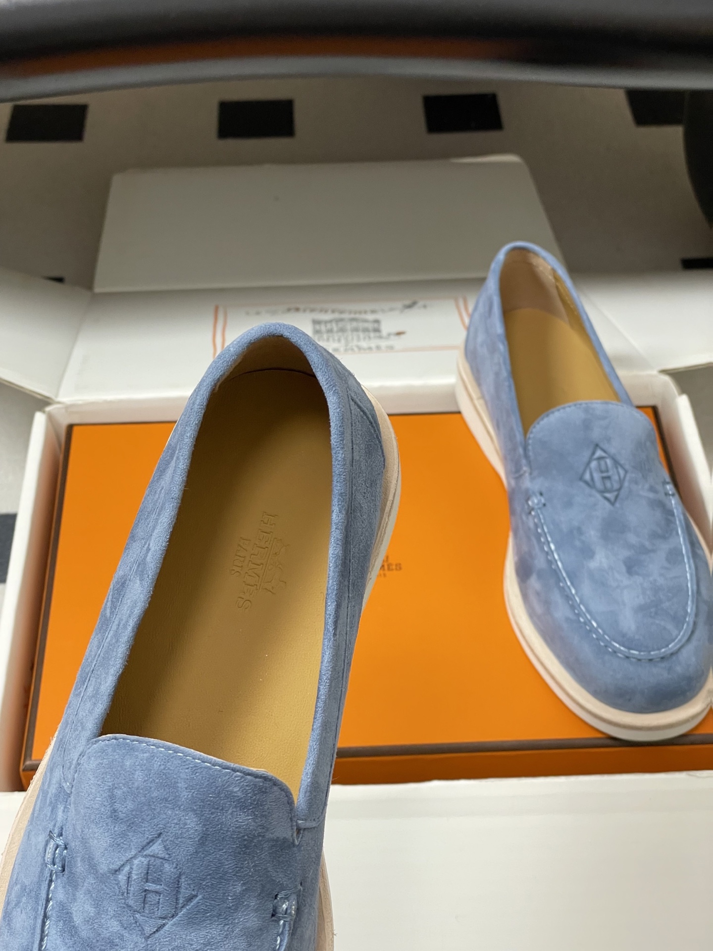 -莞产（配高档飞机盒✈️）Hermes 爱马仕🐎H家 26s春夏新款Low乐福鞋系列麂皮绒面圆头乐福鞋复