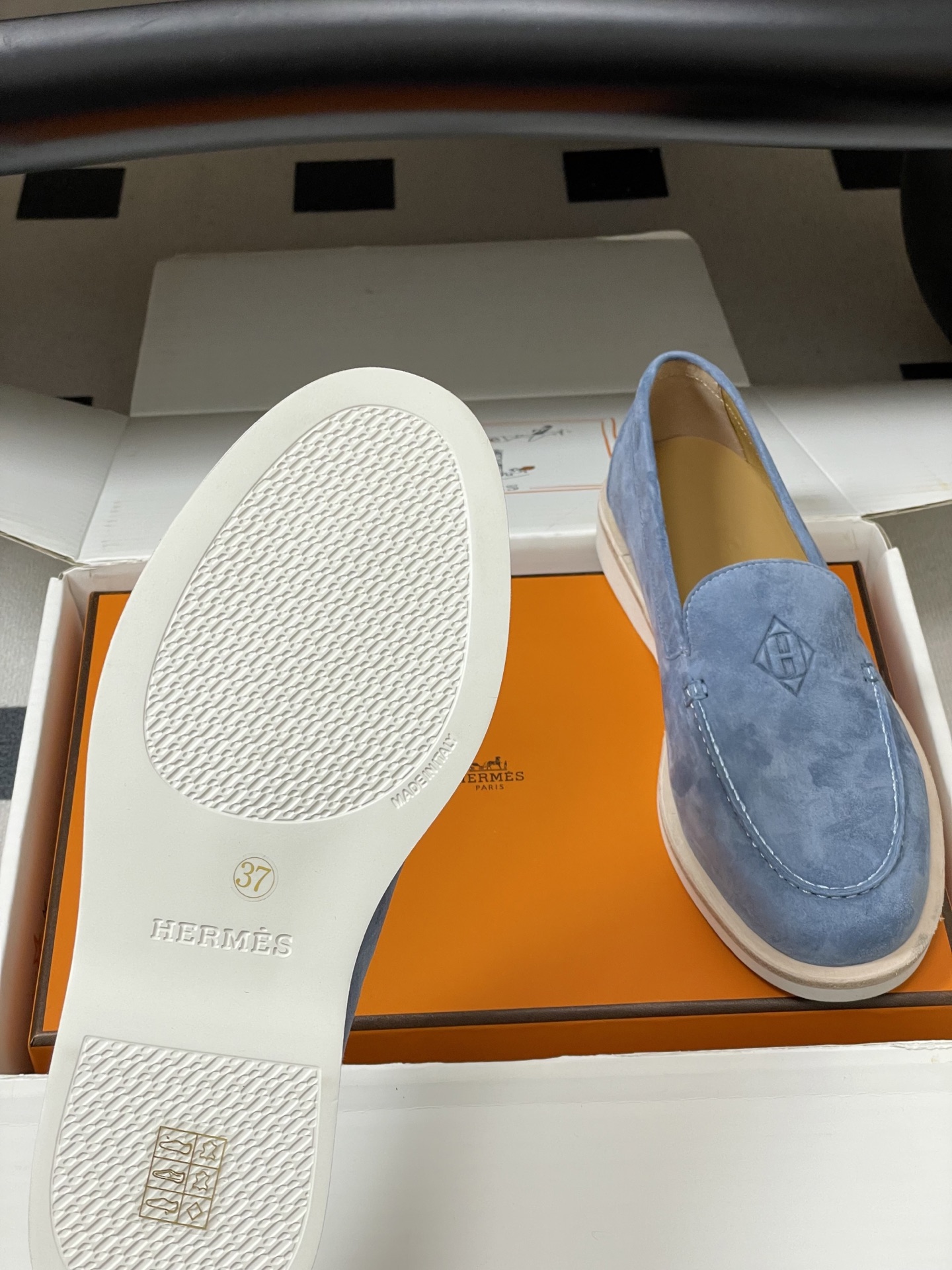 -莞产（配高档飞机盒✈️）Hermes 爱马仕🐎H家 26s春夏新款Low乐福鞋系列麂皮绒面圆头乐福鞋复