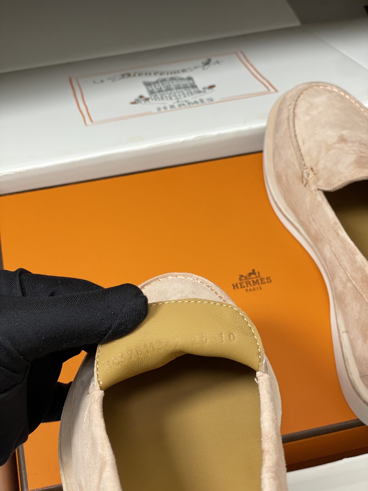 -莞产（配高档飞机盒✈️）Hermes 爱马仕🐎H家 26s春夏新款Low乐福鞋系列麂皮绒面圆头乐福鞋复