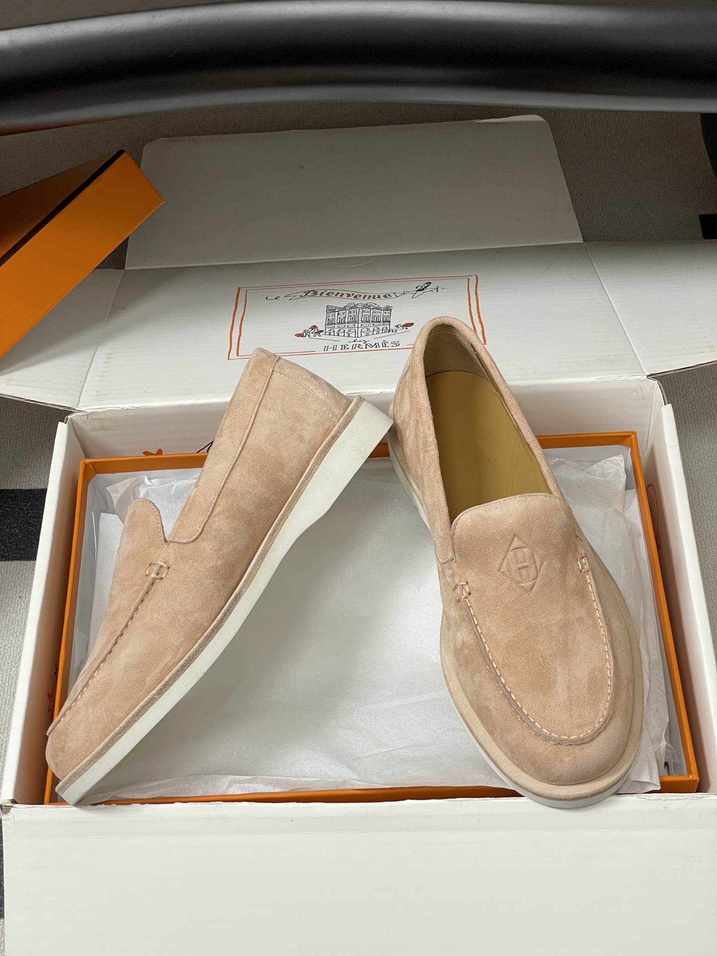 -莞产（配高档飞机盒✈️）Hermes 爱马仕🐎H家 26s春夏新款Low乐福鞋系列麂皮绒面圆头乐福鞋复