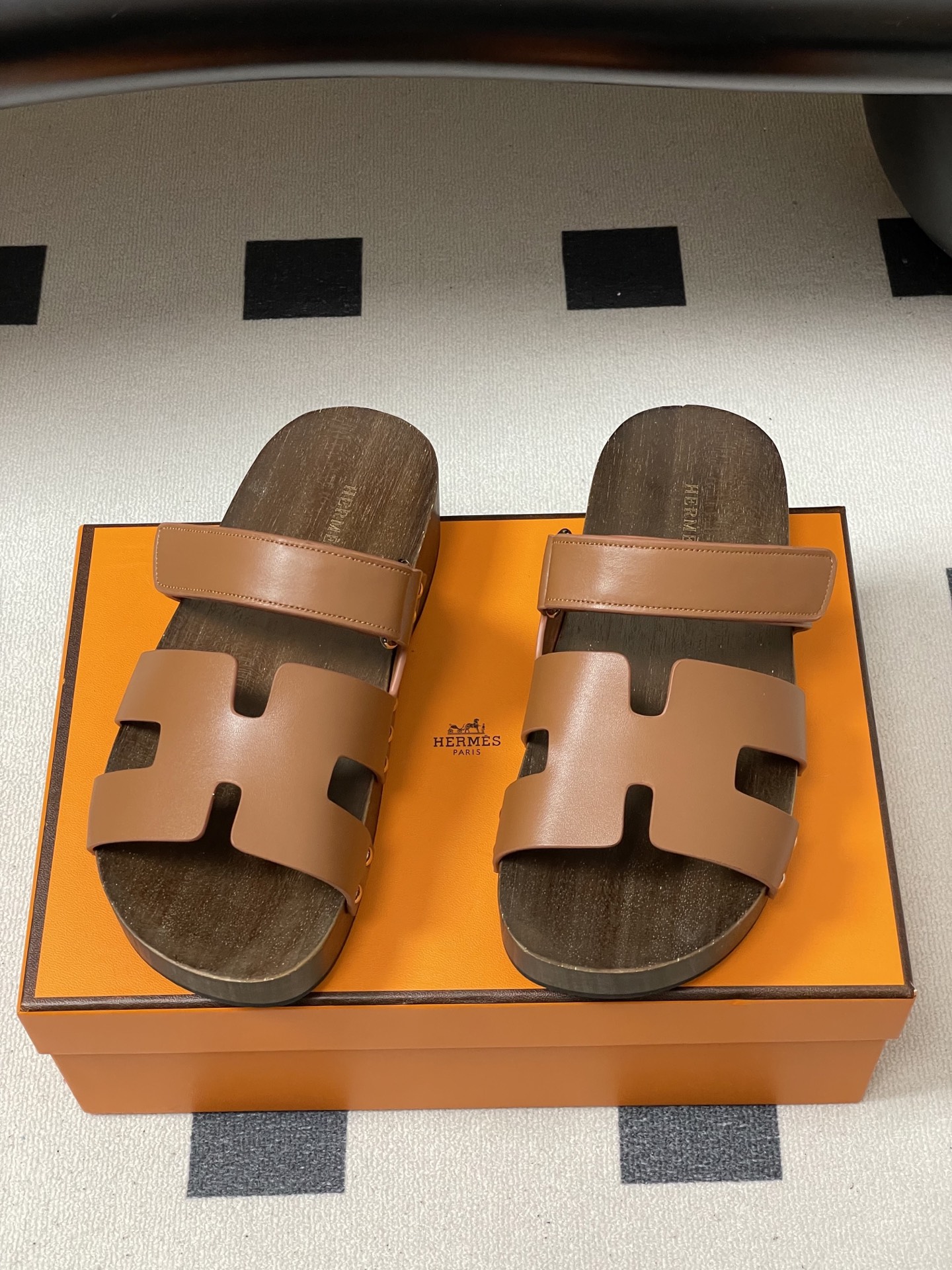 -Hermes 爱马仕🐎 H家 CheryP 实木底二舅拖鞋H 鞋面魔术贴厚底二舅凉拖鞋休闲懒人鞋各色真