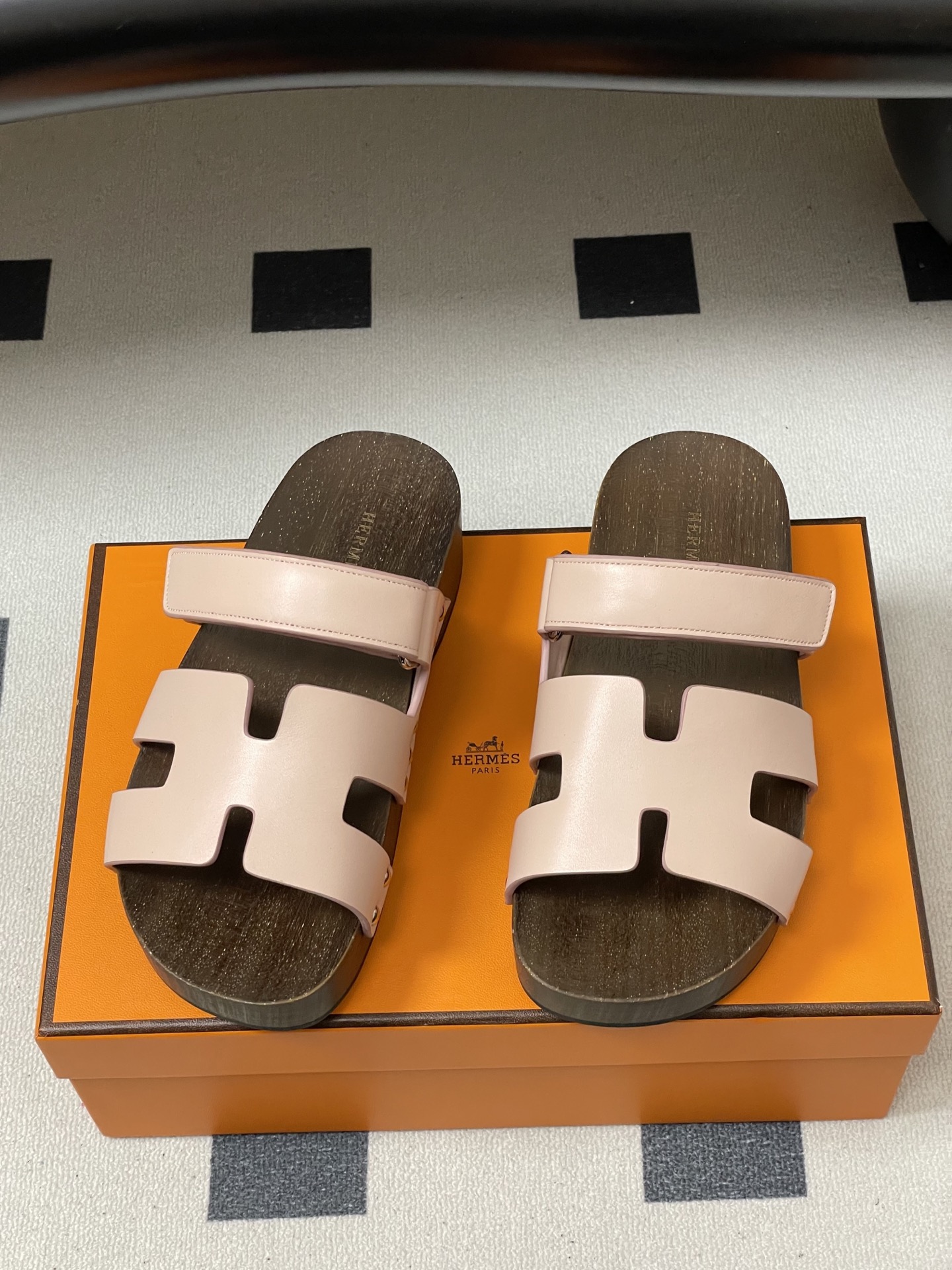 -Hermes 爱马仕🐎 H家 CheryP 实木底二舅拖鞋H 鞋面魔术贴厚底二舅凉拖鞋休闲懒人鞋各色真