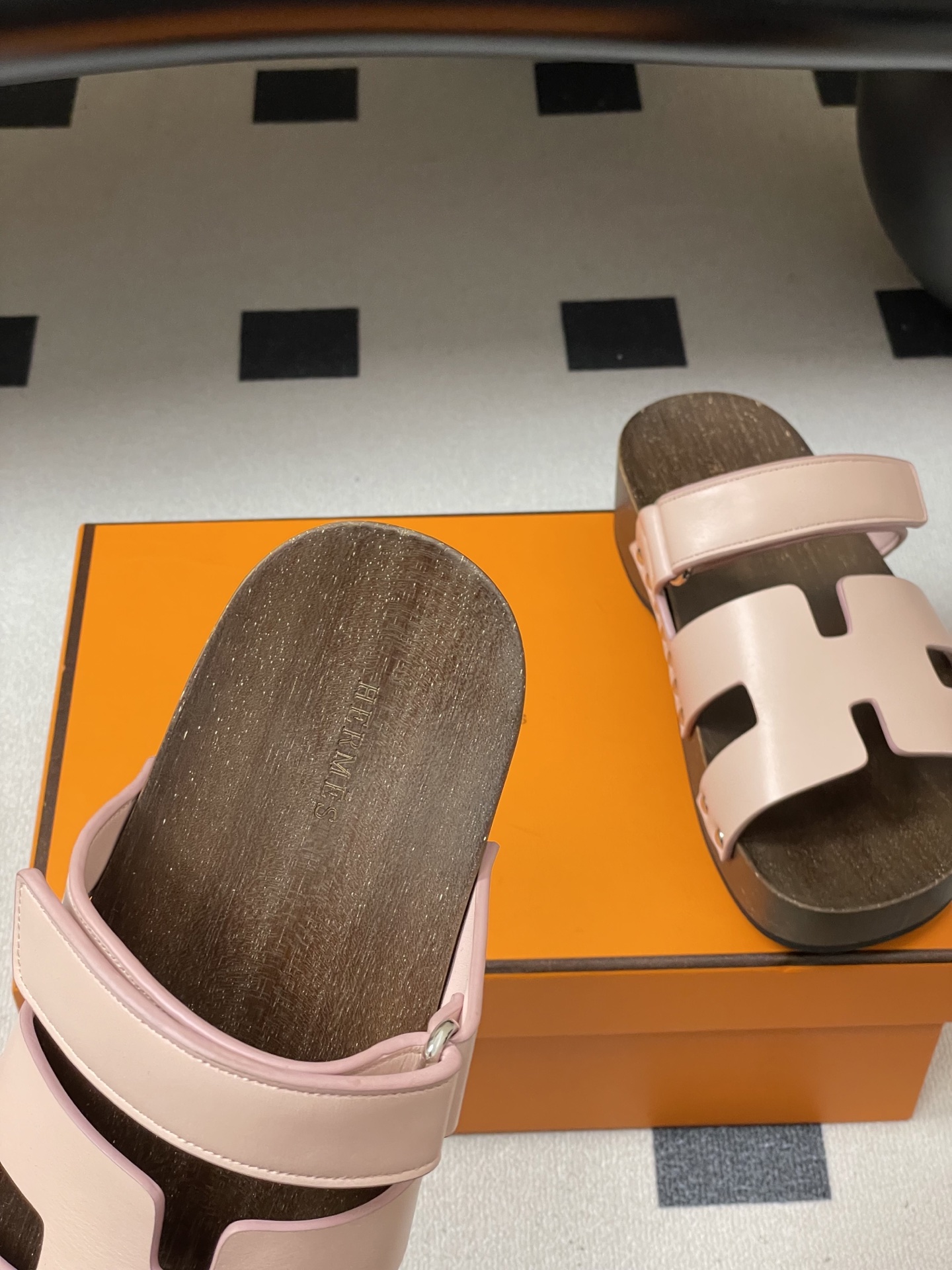 -Hermes 爱马仕🐎 H家 CheryP 实木底二舅拖鞋H 鞋面魔术贴厚底二舅凉拖鞋休闲懒人鞋各色真