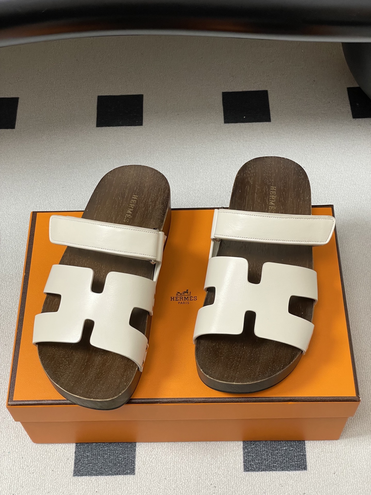 -Hermes 爱马仕🐎 H家 CheryP 实木底二舅拖鞋H 鞋面魔术贴厚底二舅凉拖鞋休闲懒人鞋各色真