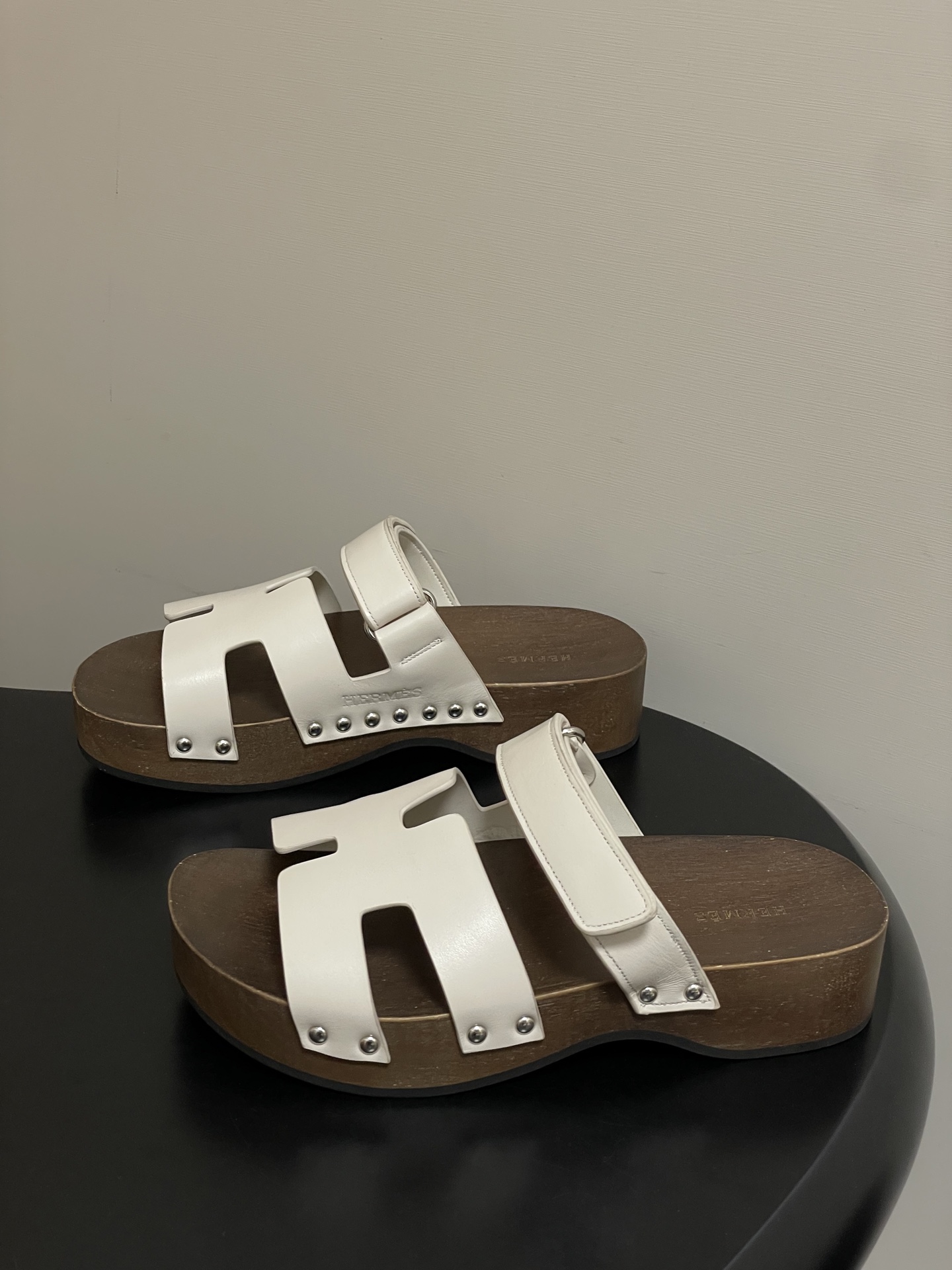 -Hermes 爱马仕🐎 H家 CheryP 实木底二舅拖鞋H 鞋面魔术贴厚底二舅凉拖鞋休闲懒人鞋各色真