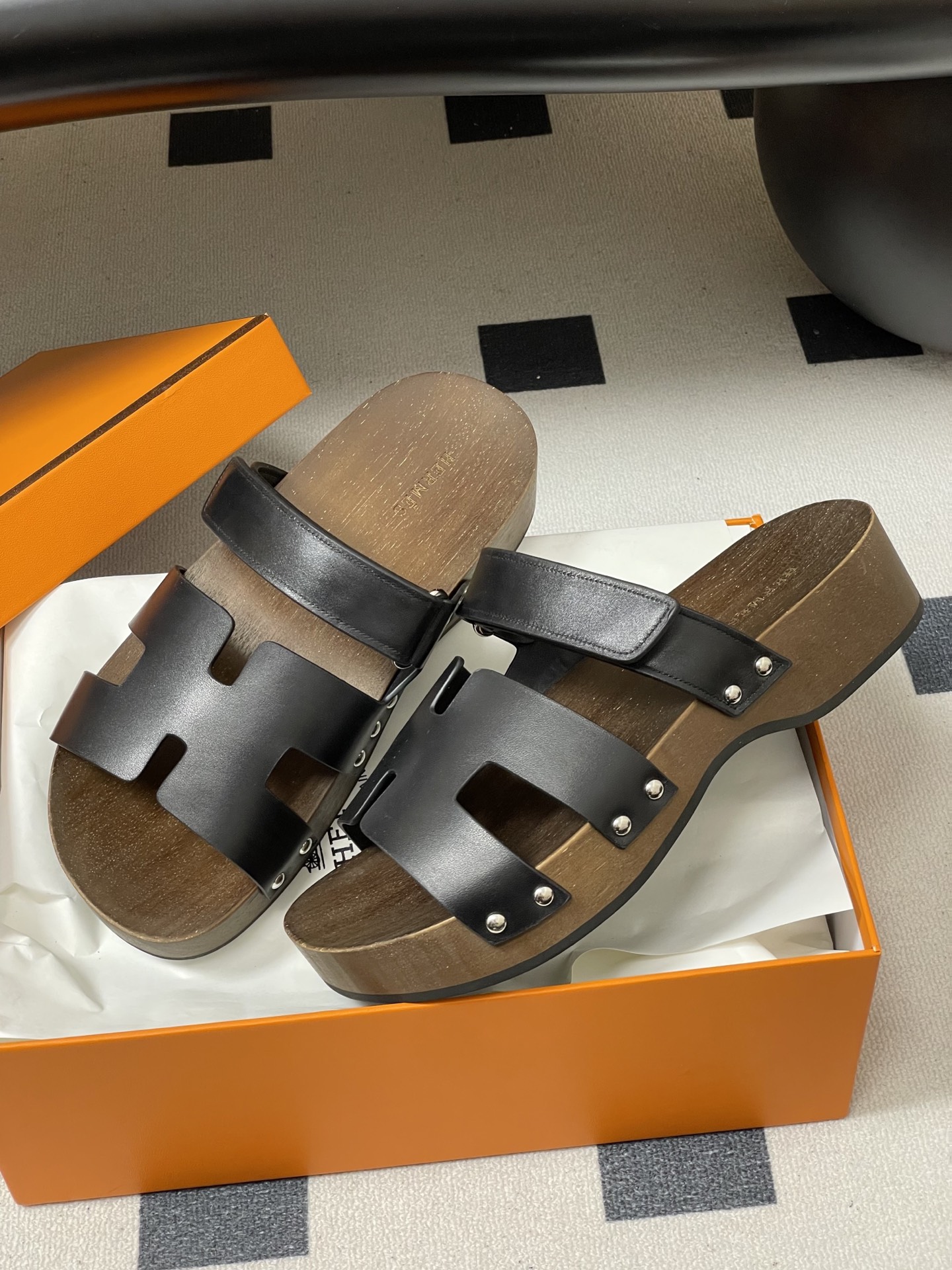 -Hermes 爱马仕🐎 H家 CheryP 实木底二舅拖鞋H 鞋面魔术贴厚底二舅凉拖鞋休闲懒人鞋各色真