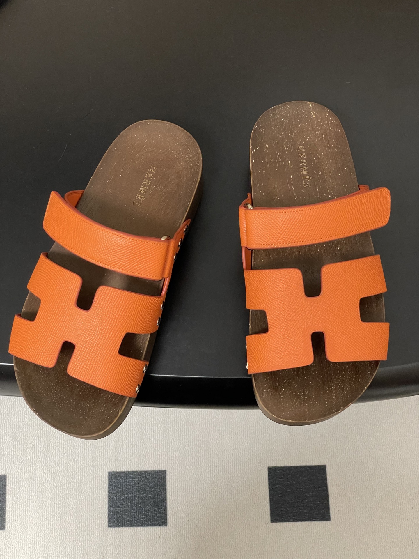 -Hermes 爱马仕🐎 H家 CheryP 实木底二舅拖鞋H 鞋面魔术贴厚底二舅凉拖鞋休闲懒人鞋各色真