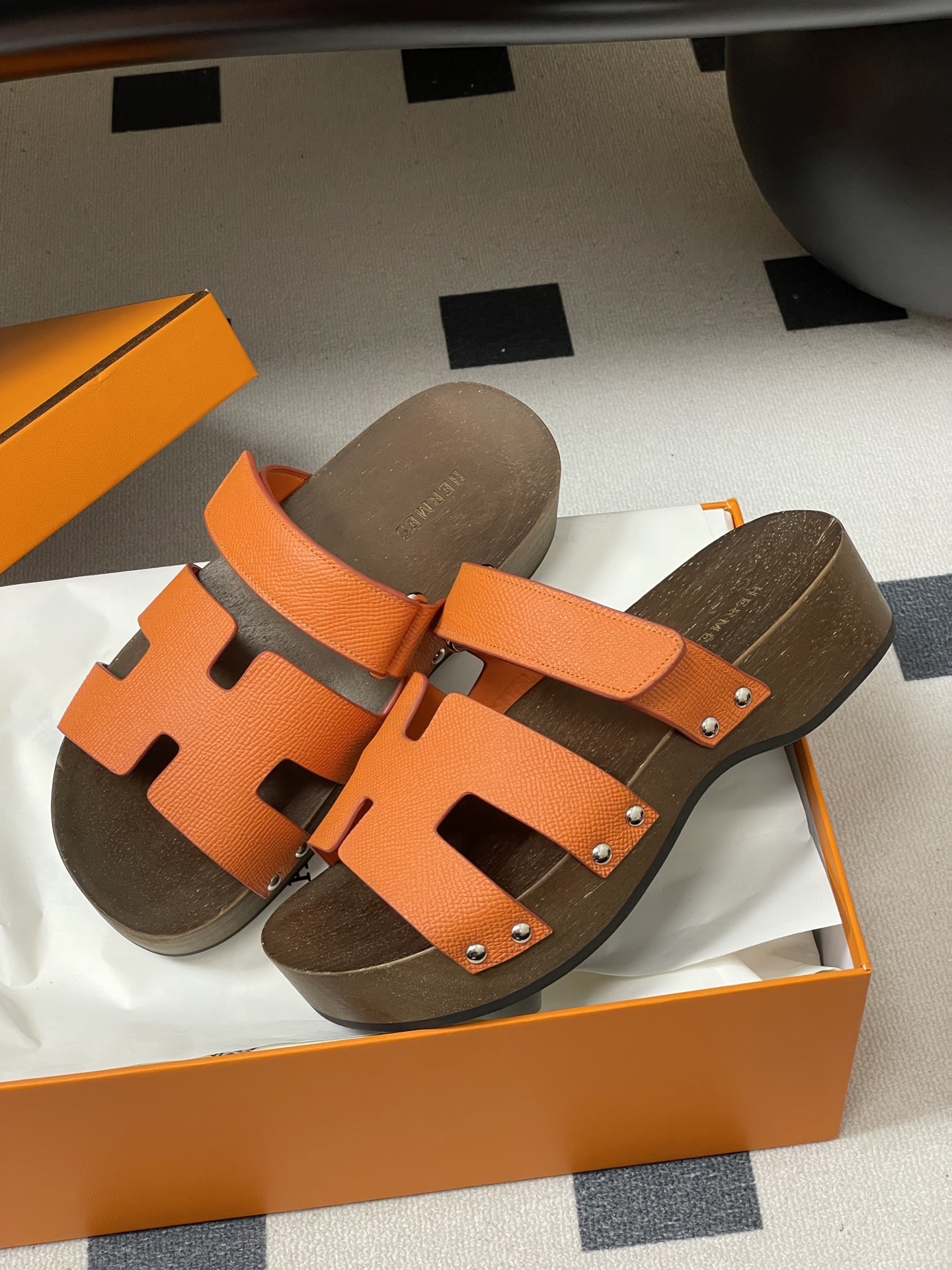 -Hermes 爱马仕🐎 H家 CheryP 实木底二舅拖鞋H 鞋面魔术贴厚底二舅凉拖鞋休闲懒人鞋各色真