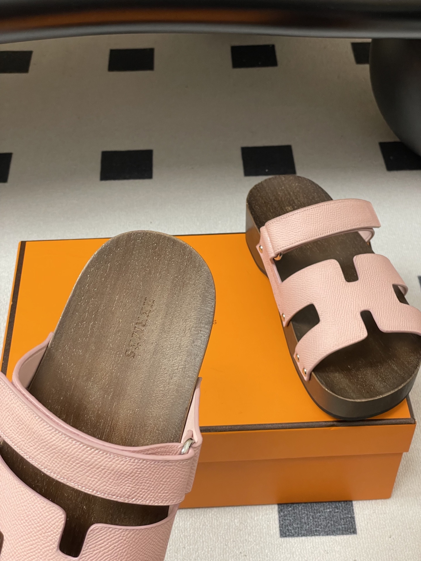 -Hermes 爱马仕🐎 H家 CheryP 实木底二舅拖鞋H 鞋面魔术贴厚底二舅凉拖鞋休闲懒人鞋各色真