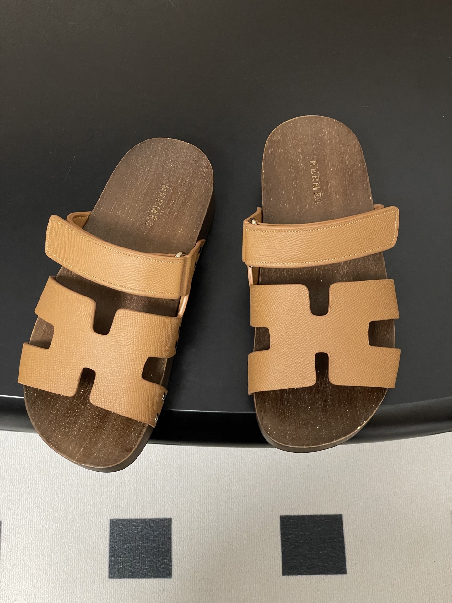 -Hermes 爱马仕🐎 H家 CheryP 实木底二舅拖鞋H 鞋面魔术贴厚底二舅凉拖鞋休闲懒人鞋各色真