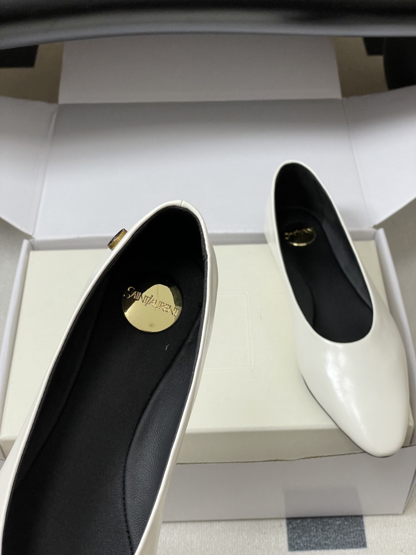 -顶级品质（配高档飞机盒✈️）Saint Laurent fw26 new arrival～YSL圣罗兰