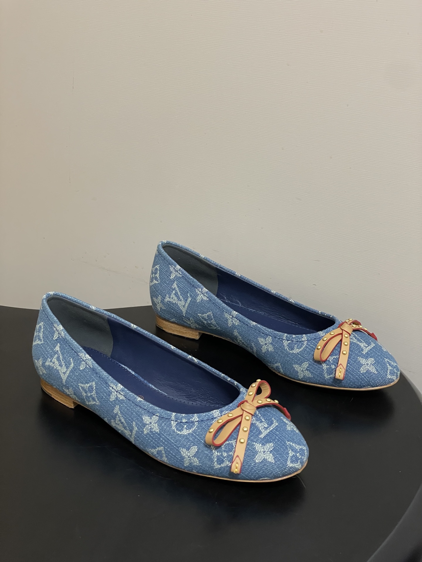 -26Ss春季新款Louis Vuitton LV 老花芭蕾舞鞋蝴蝶结拼色平底单鞋丹宁牛仔布船鞋本款Da