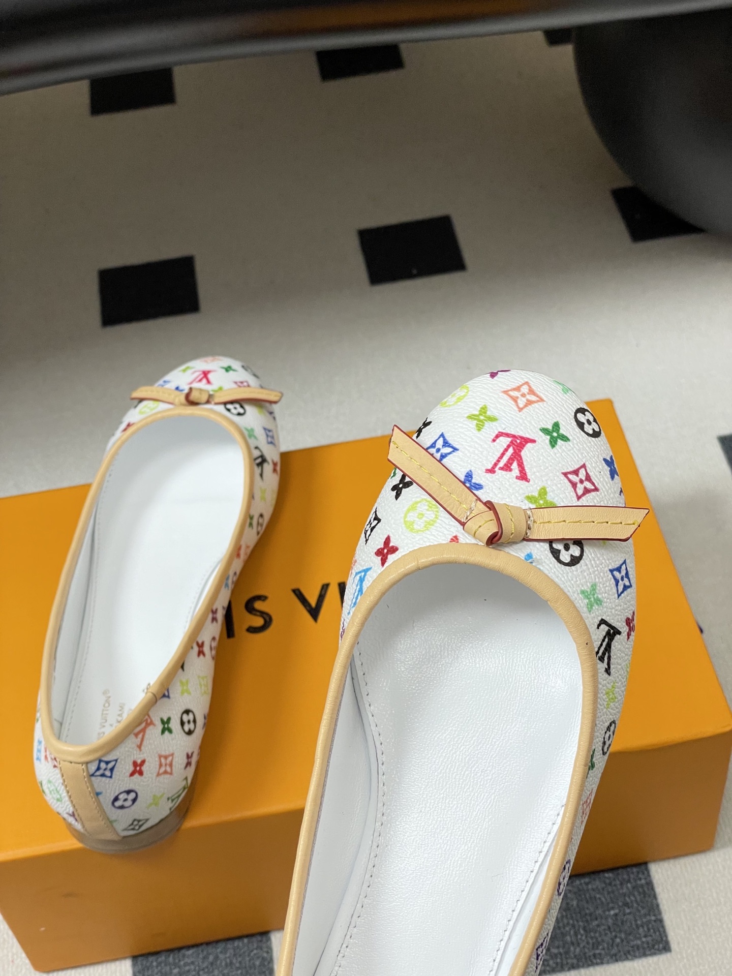 -26Ss春季新款Louis Vuitton LV X TM DARLING 村上隆联名老花芭蕾舞鞋蝴蝶