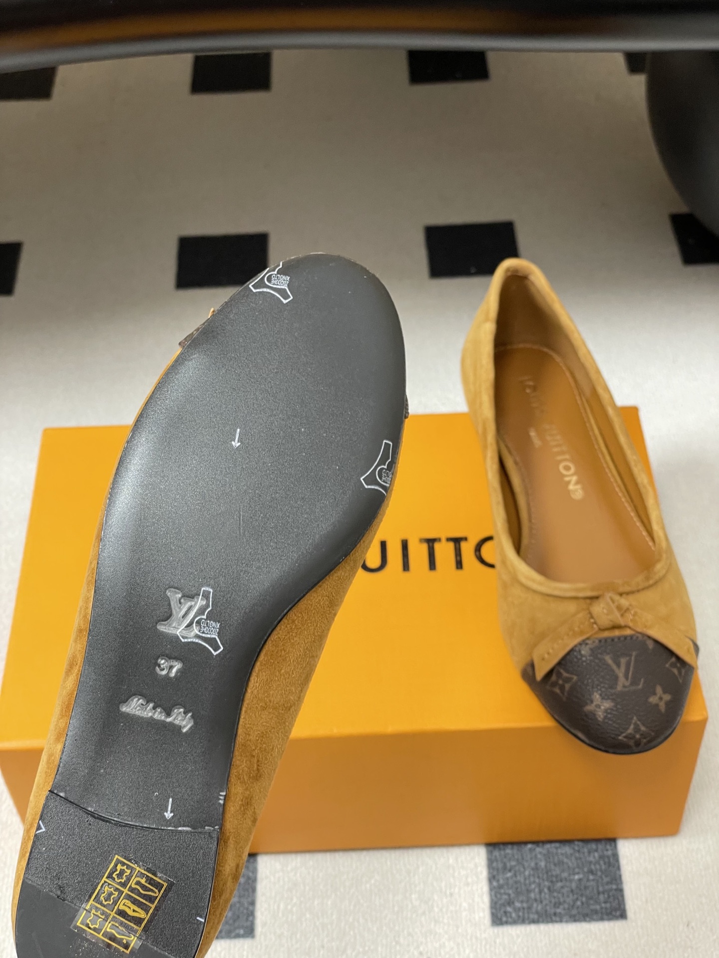 -26Ss春季新款Louis Vuitton LV X TM DARLING 村上隆联名老花芭蕾舞鞋蝴蝶